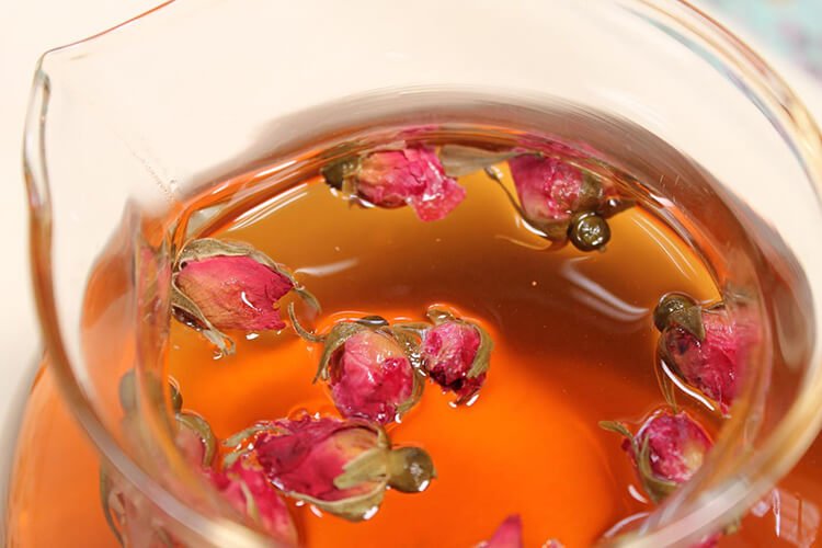 Giảm stress bằng trà hoa hồng