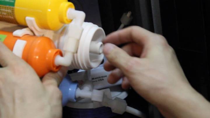 Cách vệ sinh máy lọc nước tại nhà